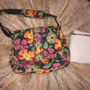Vera Bradley Bag Floral Cross Body Baby Diaper Bag Jazzy Blooms Retired